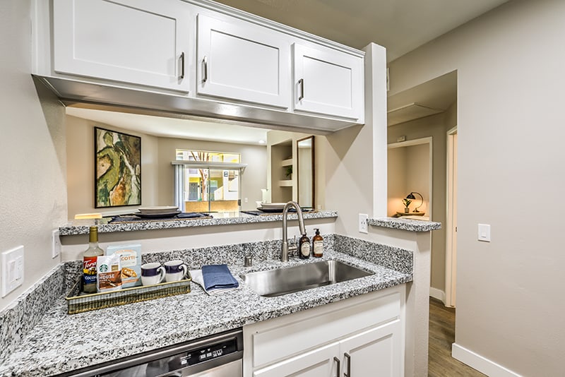 Apartments & Townhomes for Rent in Corona, CA Marquessa Villas